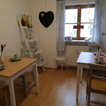 Martinas Place فندق مبيت وإفطار روتينبوخ